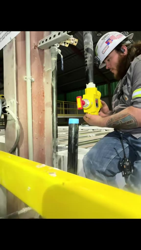 Installing a new pneumatic safety valve overhead